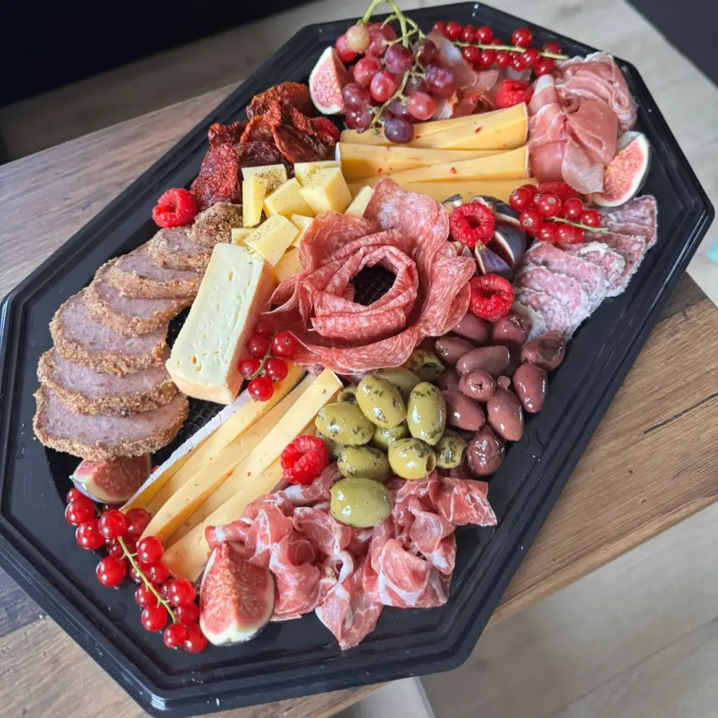 Plateau apéro : charcuteries et fromages
